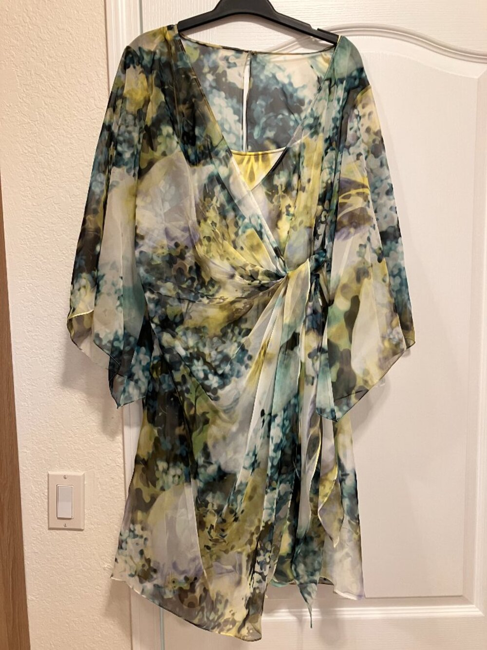 Kay Unger New York Sheer Watercolor Overlay Dress | Size 12 - Picture 2 of 10